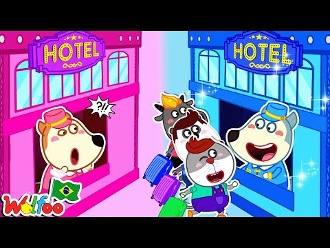 Desafio Rosa vs Azul - Wolfoo finge brincar no Hotel de Brinquedo | Wolfoo em Português