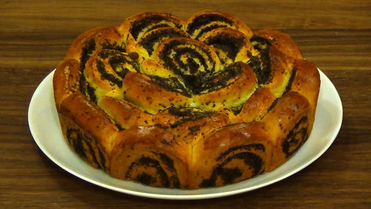 Пирог маковый Роза и булочки Улитки. Нарядная выпечка с маком.