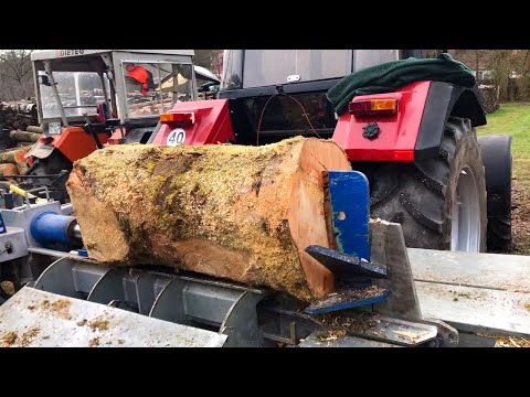 Amazing firewood splitting machines 😱- Big wood splitters