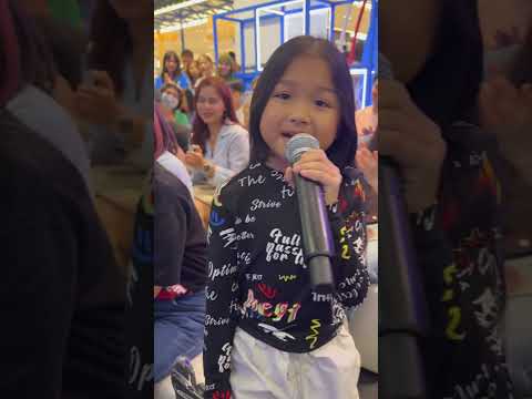 ไมค์สุ่ม