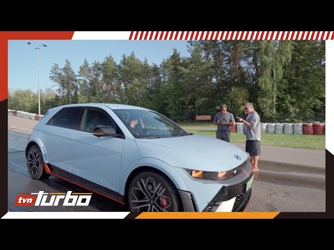 Kickster w elektryku nie miał szans z BMW M2 Competition! | Automaniak