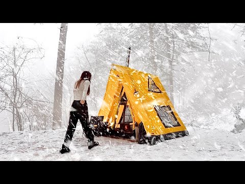 Camping in an inflatable tent in a frozen cabin in a snowy forest l nature ASMR l sonmez outdoor