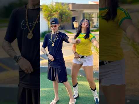 QUAL DELES DANÇOU MELHOR?