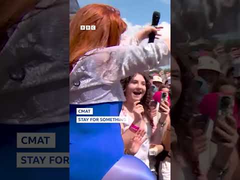 CMAT jumps in the crowd for Stay For Something