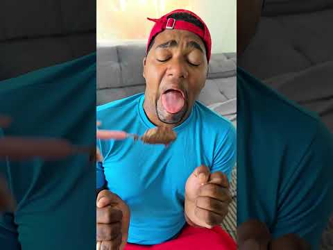 Não quero Chocolate😱🤢🤮 #funny #funnymoments #alone #like #comedy #funnyvideo