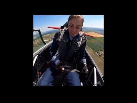 She Handled It Like A Trooper 😊 #airplane #army #fyp #youtubeshorts #explore
