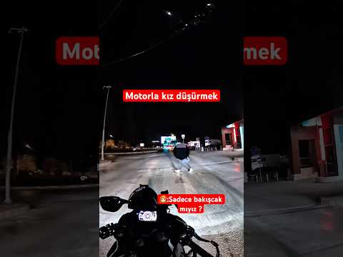 Trafikte kızın instagramını almak #motobike #automobile #motorcycle #motovlo #motovolgger #motovlog