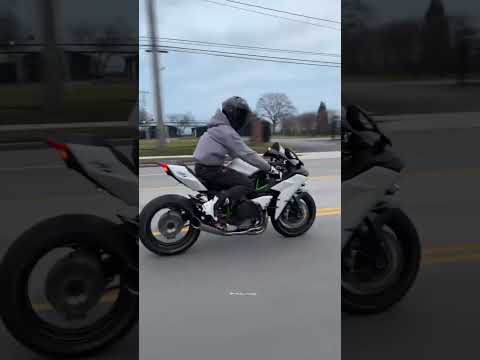 kawasaki Ninja h2r world fastest super bike