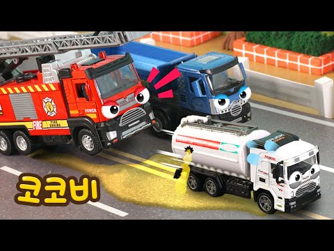 Oil Tanker Oil Spill! Cocobi Car Toys