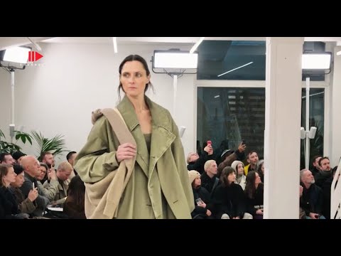 LEMAIRE Best Looks Fall 2024 Paris - Fashion Channel