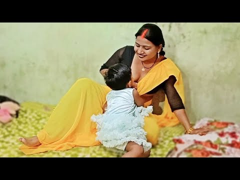 दूध पियो फिर मुझे काटो मत | Mom & Baby Feeding Masti Time | #Desi_Bhabhi | #lovemarriage Doodh Pi Lo