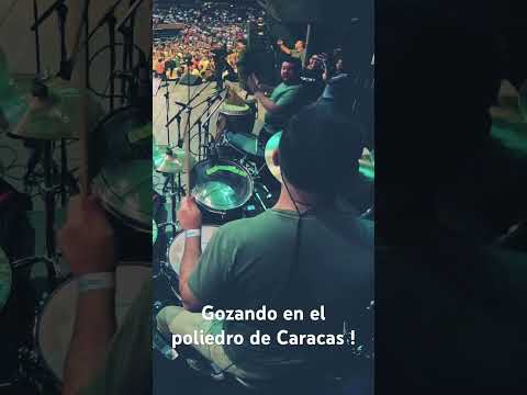Gozando en el poliedro de Caracas