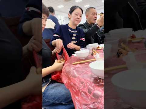 Trút nguyên đĩa cua 🦀