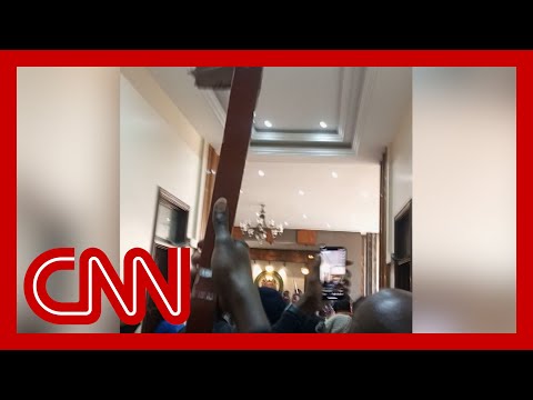 Video shows protesters storm parliament in Kenya