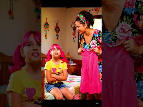 A MENINA NAO GOSTOU DO VESTIDO E A MAE FEZ ISSO  #shortvideo