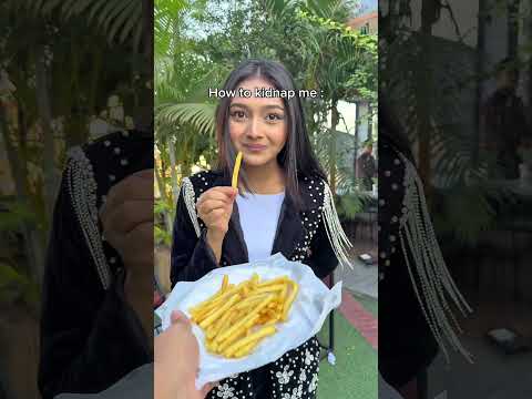 হাতে যখন টাকা কম থাকে তখনিই সব খবরিই অনেক মজার লাগে Hawa Rooftop #sanjida_snigdhaa #foryou