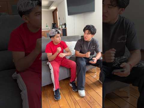 Peleas de hermanos 🤣😂