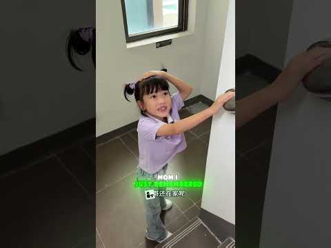 🧨🧢 Mom, this isn’t an earthquake—it’s my brother skipping rope!#funny