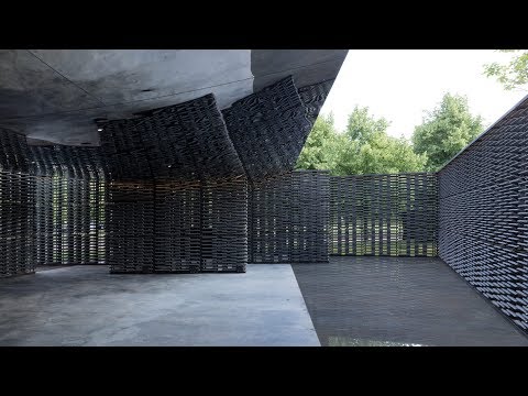 360-degree video ? Serpentine Pavilion 2018 by Frida Escobedo