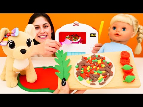 Gül ve Loli'nin Acıkma Anı: Ayşe'nin Lezzetli Lahmacun Hazırlığı! 🍽️ Yemek yapma oyunları.