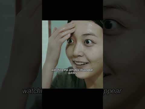 A woman finds a magical facial mask#tiktok #film #video #foryou #transformation #youtube #fyp