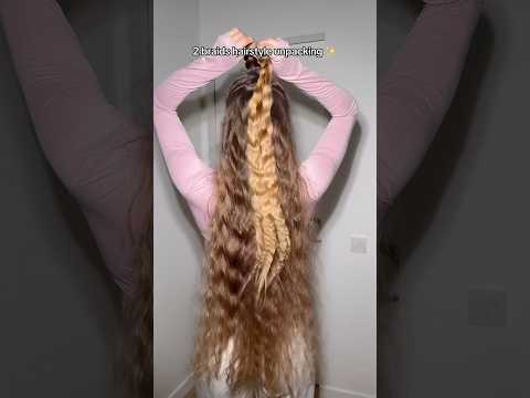 Yes or no? What’s your favorite curly hair trick? Share your tips! #heatlesscurls #noheatcurls