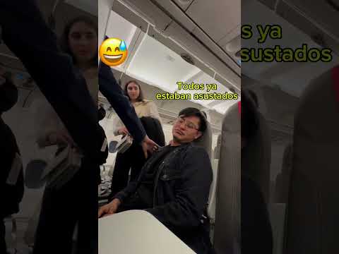 Me desmayo en el avión 😱 #parati #viral #broma #humor #meme