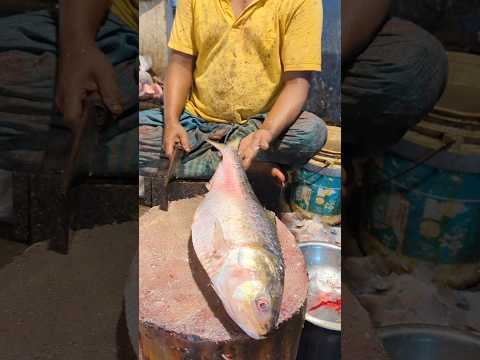 Amazing Delicious Hilsa Fish Cutting Skills In Bangladesh Fish Market#3shorts