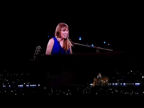 Surprise Songs - Getaway Car x Out of the Woods acoustic session @ the eras tour Milan san siro N2