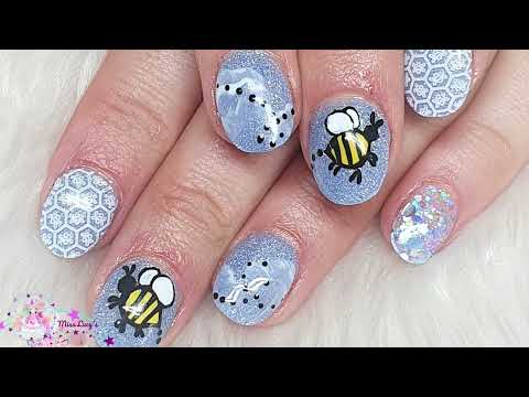 Bees in the Sky, Dinky Acrylic Nail Design