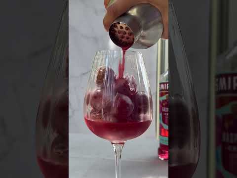 Raspberry Crush Cocktail