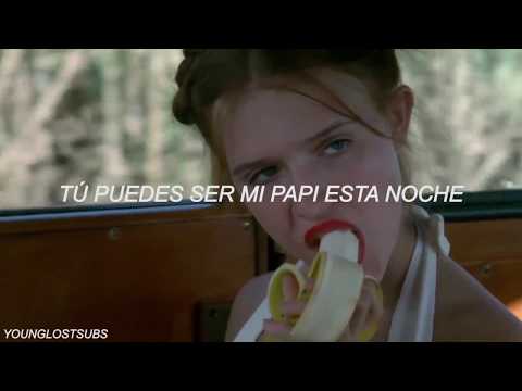 Be My Daddy En Espanol de Lana Del Rey Letra y Video