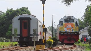 Persilangan 2 KA Putri Deli di Stasiun Bahlias