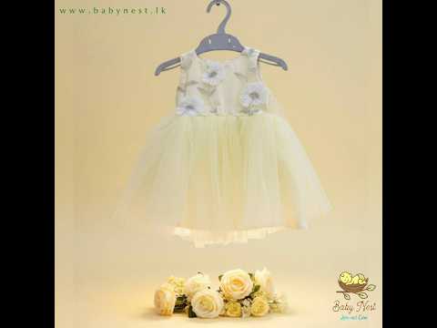 ඔයාගෙ පුංචි පැටික්කිව ලස්සන ගවුම් මෝස්තර වලින් හැඩ ගන්වන්න 👗