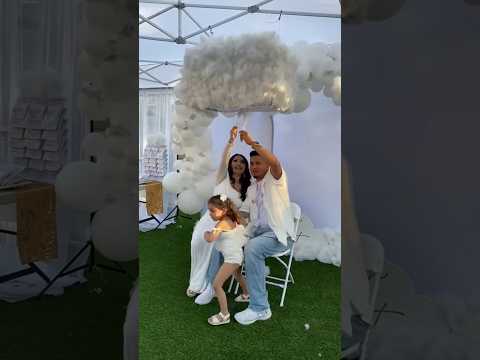 🤣 She ran out of there - Gender Reveal #genderreveal #shorts #sister #funny