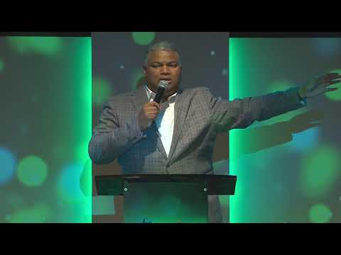 Domingo de Gloria Con el Pastor Marlon Lopez En Ciudad De Dios