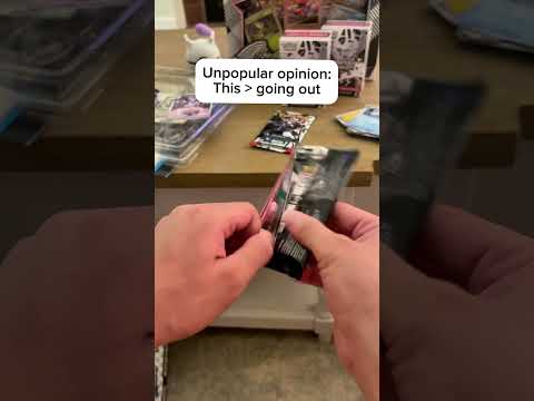 They both expensive tho 💀#pokemoncards #pokemoncommunity #pokemoncardopening