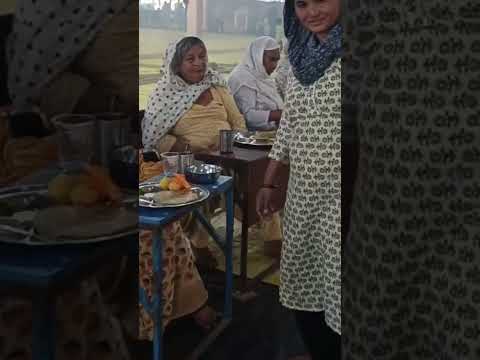 ,#shrisatpaljimaharaj#अन्नपूर्णा #रोटी कपड़ा शिक्षा और मकान हर गरीब को देगा कबीर भगवान 🪴@