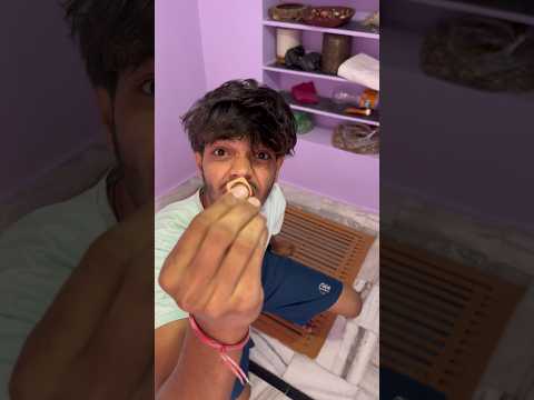 मम्मी के सोने की अंगूठी काल कोठरी में गिर!गई।