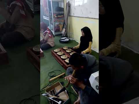 Video Sesi Latihan 4 Sanggar Seni Riak Danau SMAN 