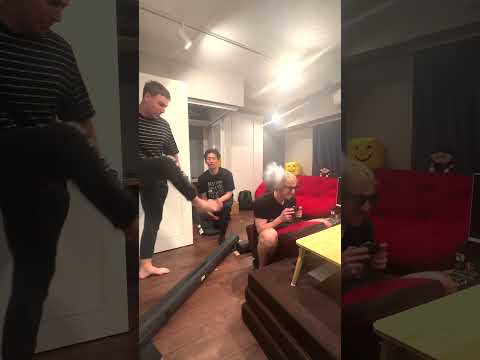 ゲームしている人を怒らせる方法「シュート」#shorts
