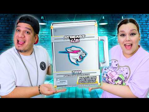 BUSCAMOS LA PANTERA DORADA EN LOS MALETINES DE MRBEAST