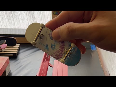 Andando de fingerboard ao vivo!