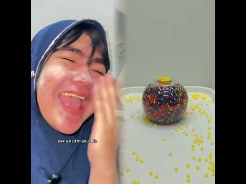 Pak ustadnya ganteng nggak Hahahahahhaa #fypツ