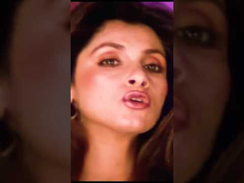 मुझे तुमसे है कितने गिले | Dimple Kapadiya #ytshorts #ytshortfeed #youtubeshorts #hindisong