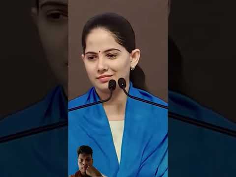 “भरोसा किस पर करें?🤔💭”#jayakishoriji #motivationalspeech #shortfeed