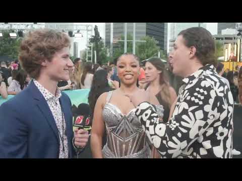 Arthur Kade & Devils forward Dawson Mercer interview singer & actress Chloe at the 2022 MTV VMAs. video clip