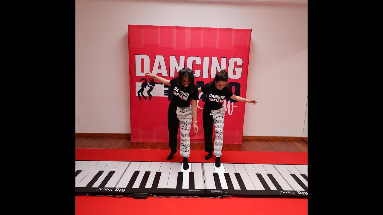 DANCING PIANO SHOW