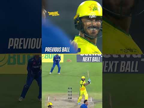 Faf’s response❓6⃣ after a dot ball! ⚡ #RememberTheGame #WhistleForJoburg #ToJoburgWeBelong #SA20