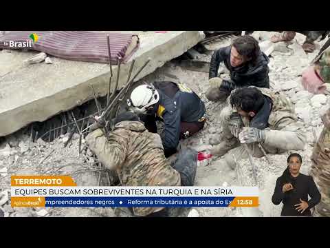 Já são mais de 2.300 mortos em terremoto na Turquia